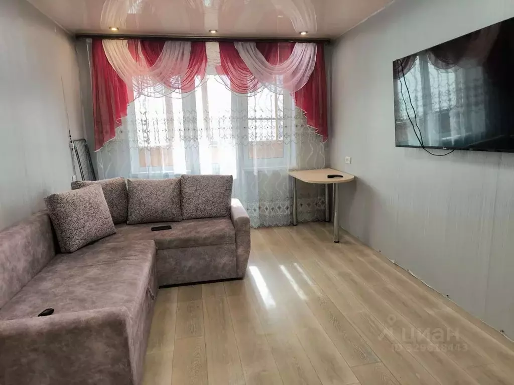1-к кв. Коми, Сыктывкар просп. Бумажников, 33 (31.0 м) - Фото 1
