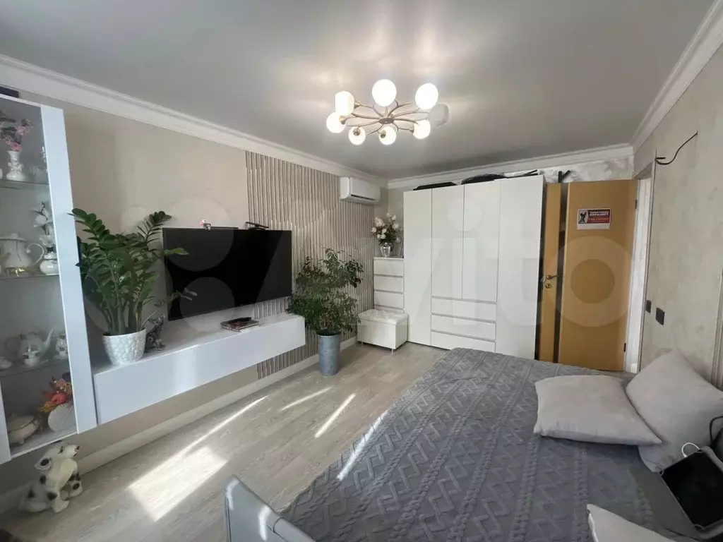 1-к. квартира, 38 м, 7/9 эт. - Фото 0