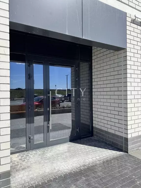 Торговая площадь в Тюменская область, Тюмень Интернациональная ул., ... - Фото 0