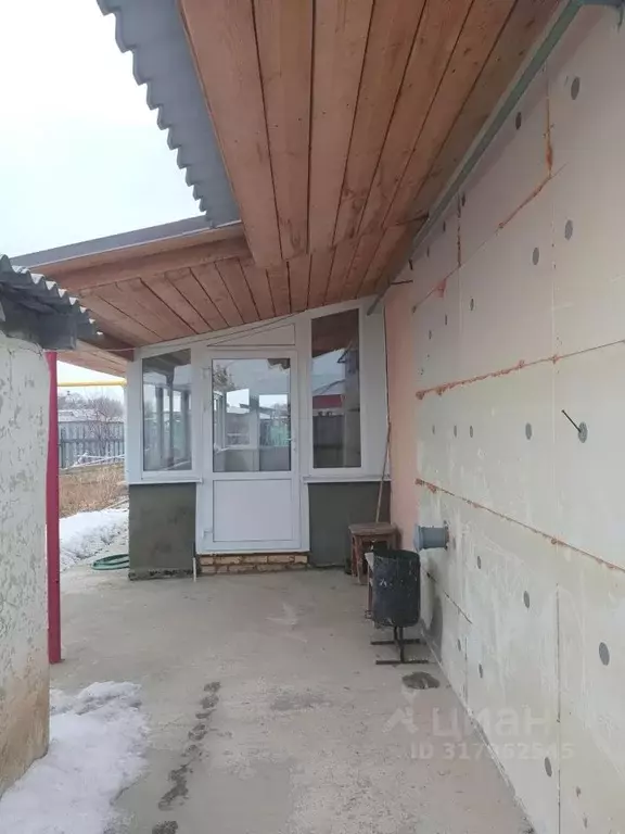 Дом в Оренбургская область, Оренбургский район, пос. Экспериментальный ... - Фото 1