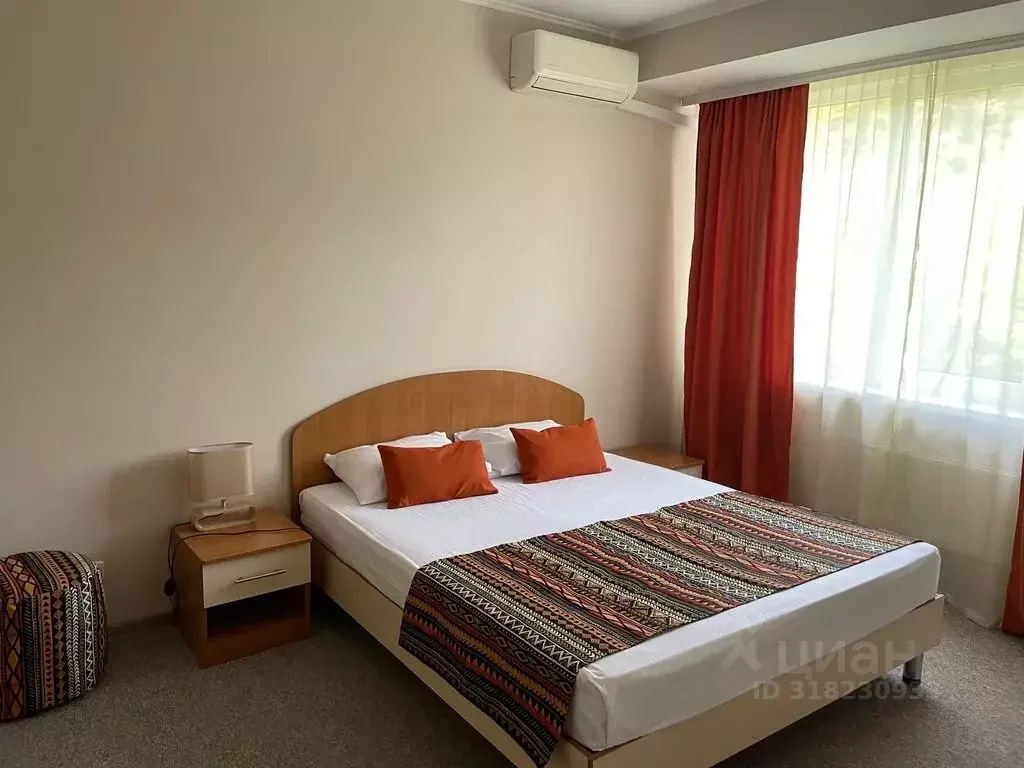 Комната Крым, Ялта ул. Халтурина, 49Б - Фото 1