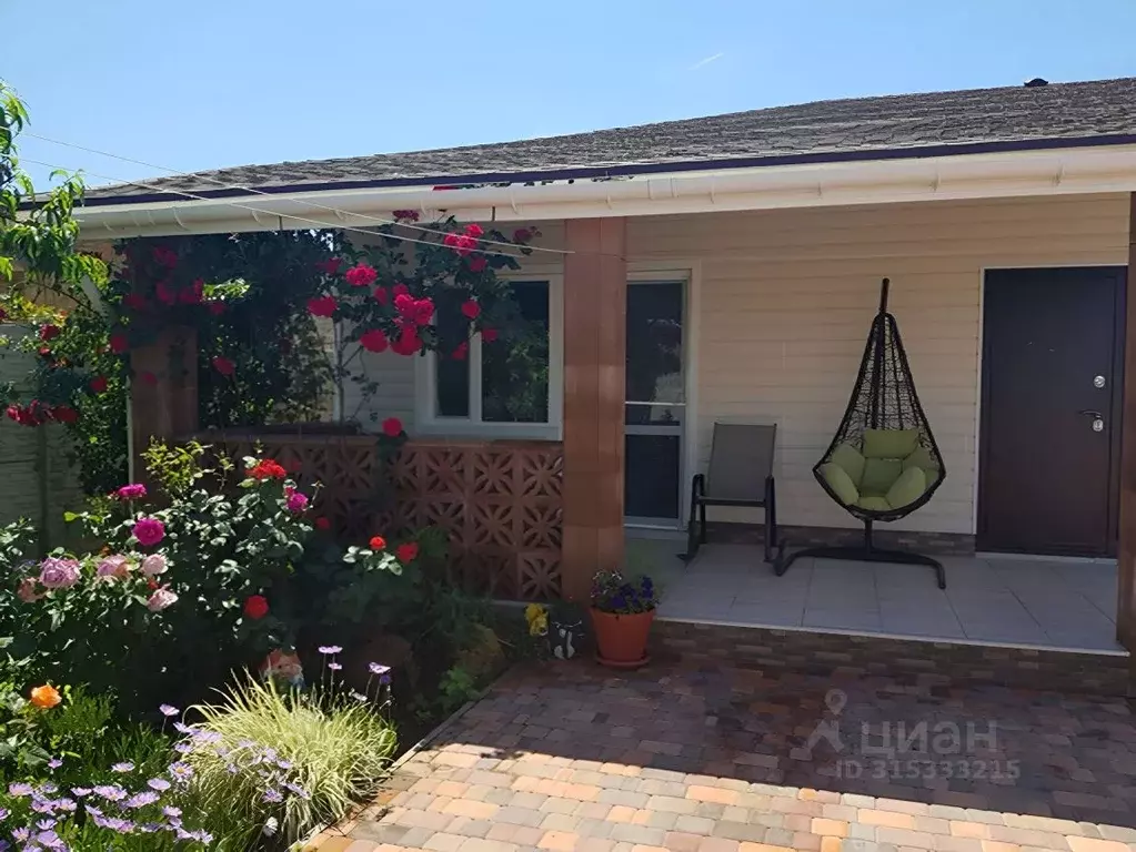 Дом в Крым, Сакский район, Уютненское с/пос, Орбита СПК ул. Дачная, 40 ... - Фото 1