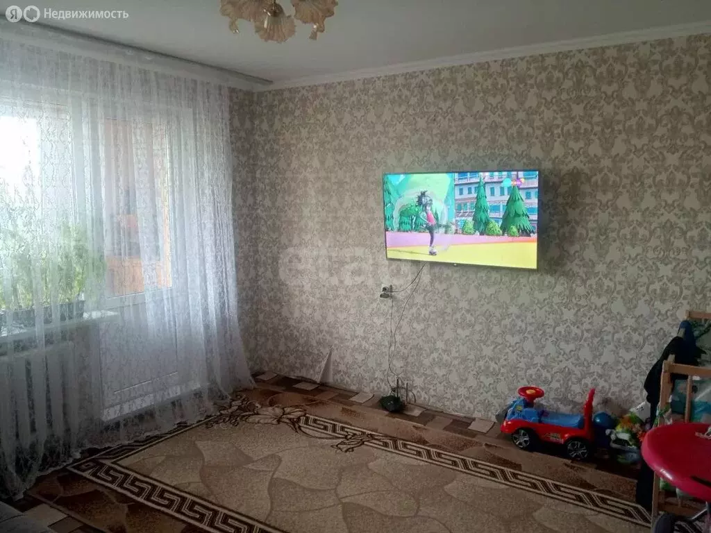 2-комнатная квартира: Набережные Челны, посёлок ЗЯБ, улица Хади ... - Фото 1