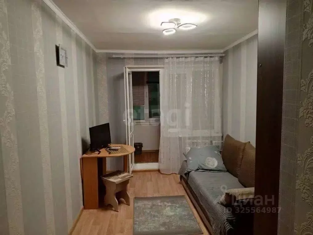 Студия Тюменская область, Тюмень ул. Республики, 241 (13.0 м) - Фото 1