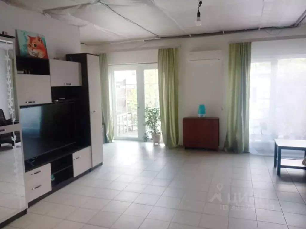 Таунхаус в Ростовская область, Батайск ул. Ясеневая, 15А (112 м) - Фото 0