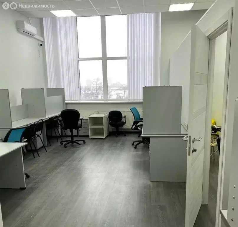 Офис (676 м) - Фото 1