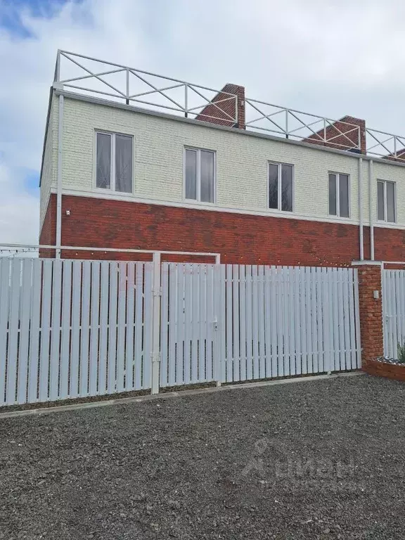 Таунхаус в Ростовская область, Новочеркасск ул. Никольского (110 м) - Фото 1