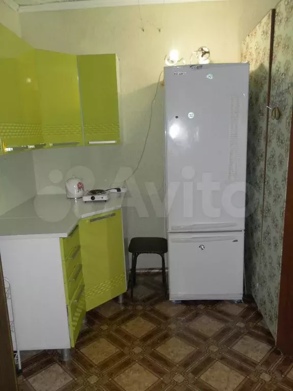 Комната 18 м в 4-к., 3/5 эт. - Фото 0