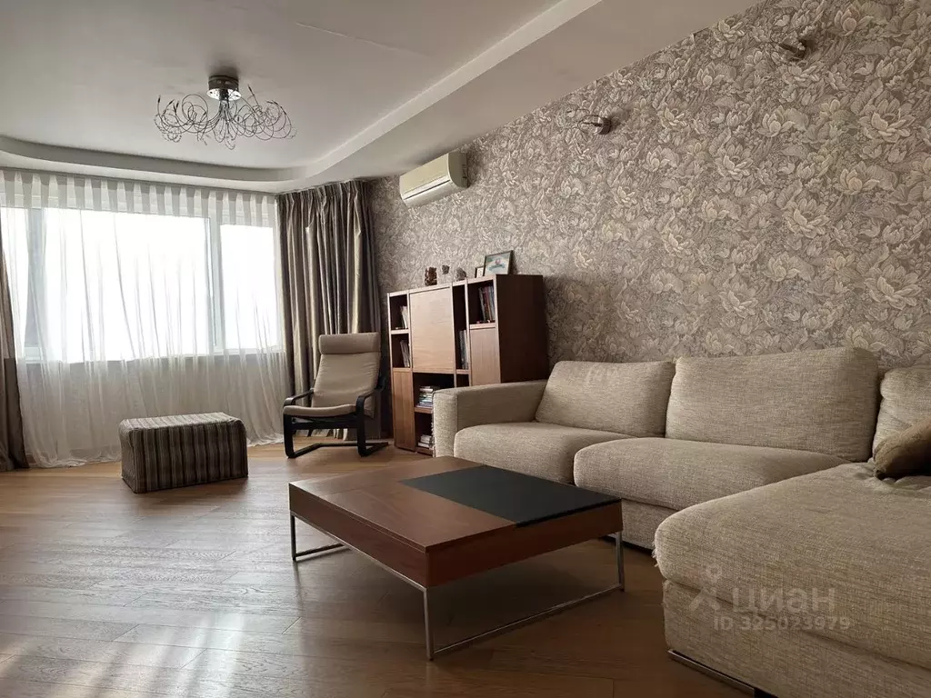 2-к кв. Москва ул. Богданова, 2к1 (90.3 м) - Фото 2