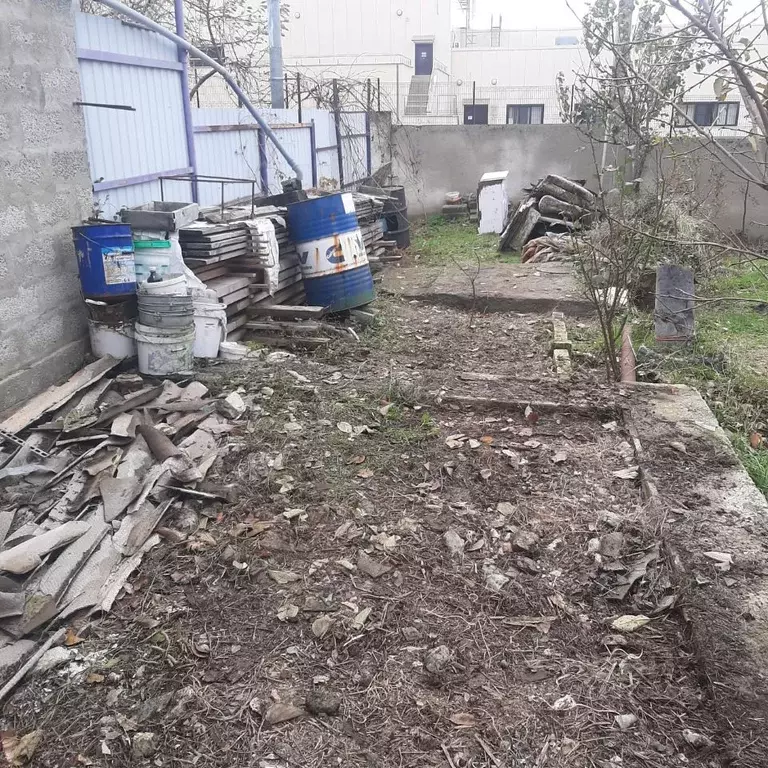 Гараж в Краснодарский край, Геленджик ул. Фадеева (30 м) - Фото 1