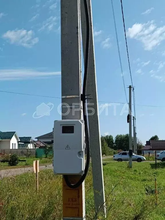 Участок в Тюменская область, Тюменский район, д. Ушакова, Молодежный ... - Фото 0