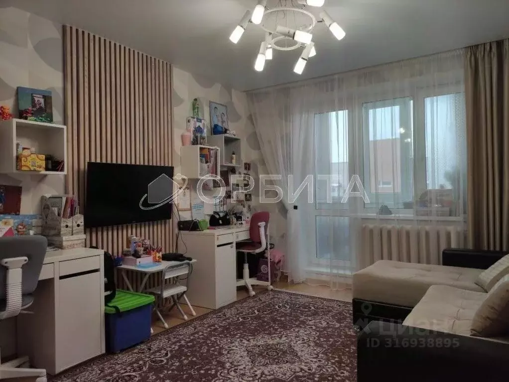 2-к кв. Тюменская область, Тюмень ул. Пермякова, 71к3 (64.0 м) - Фото 1