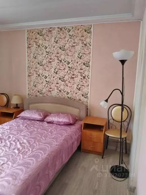 Дом в Ленинградская область, Луга Киевская ул., 16 (80 м) - Фото 0