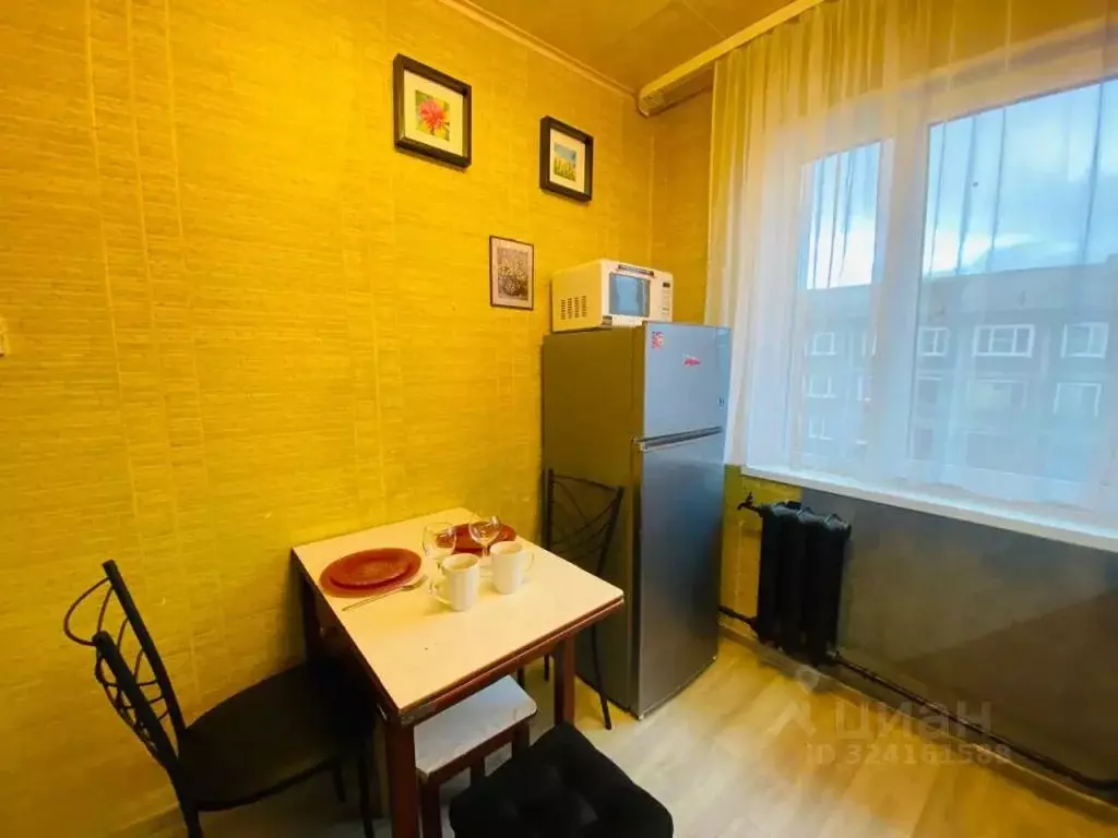 2-к кв. Мурманская область, Мурманск проезд Капитана Тарана, 15 (45.0 ... - Фото 2