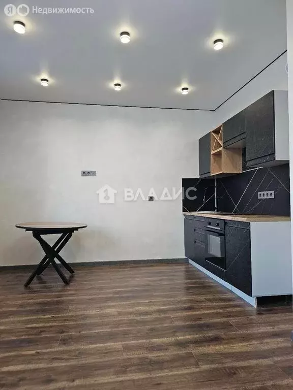 Квартира-студия: Тобольск, территория Зона ВУЗов, 7 (27 м) - Фото 1