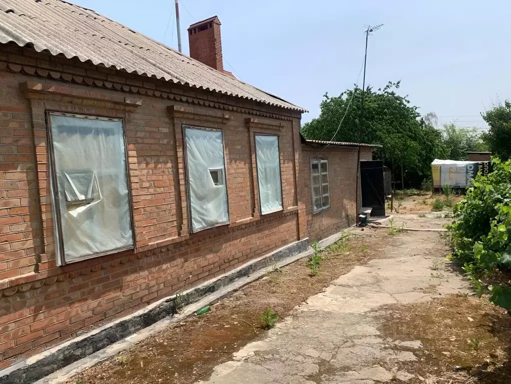 Дом в Ростовская область, Батайск ул. Максима Горького, 341 (97 м) - Фото 1
