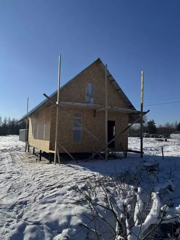 Дом в Ленинградская область, Лужский район, Толмачевское городское ... - Фото 2