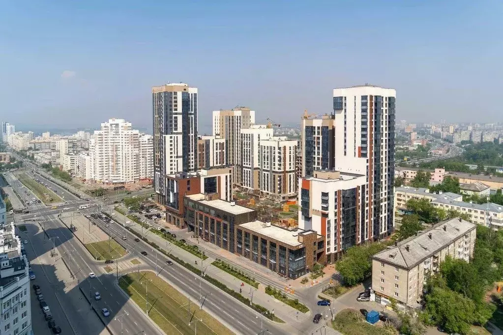 3-к кв. Свердловская область, Екатеринбург ул. Татищева, 102 (105.02 ... - Фото 0