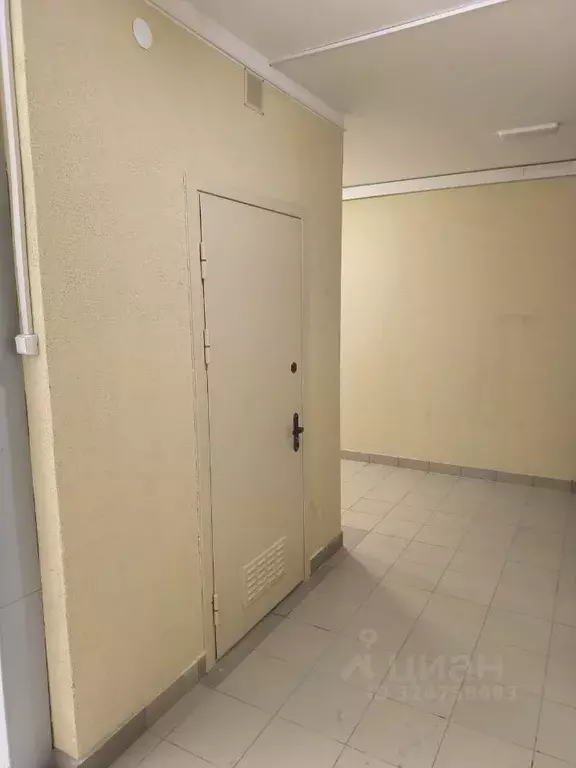 Гараж в Московская область, Красногорск ул. Жуковского, 11 (4 м) - Фото 2