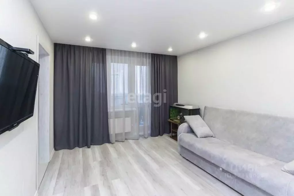 1-к кв. Тюменская область, Тюмень ул. Константина Посьета, 7 (39.4 м) - Фото 1