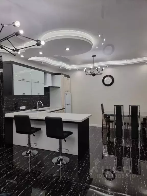 2-к кв. Крым, Симферопольский район, с. Мирное ул. Крымской Весны, ... - Фото 0