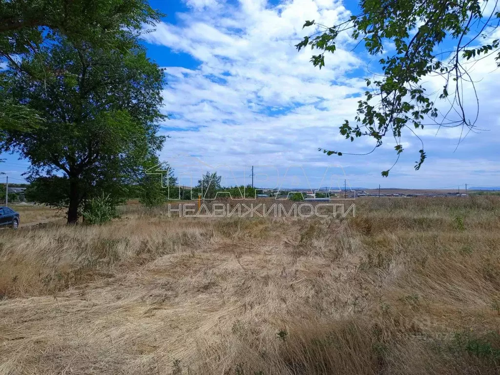 Участок в Крым, Симферопольский район, с. Урожайное ул. Гагарина (6.0 ... - Фото 1