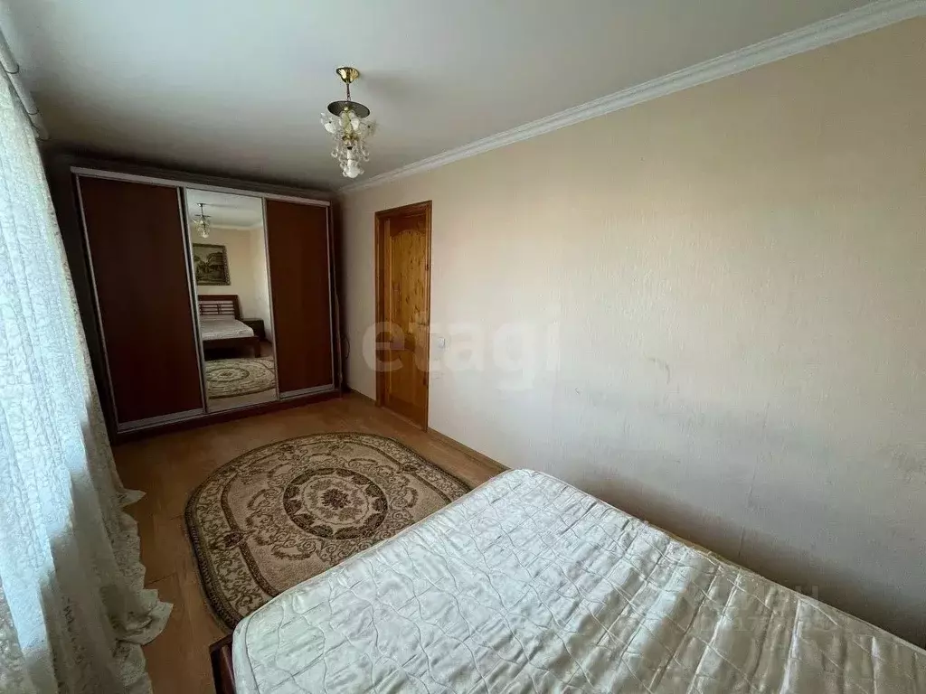 2-к кв. Карачаево-Черкесия, Черкесск пл. Кирова, 4 (43.3 м) - Фото 1