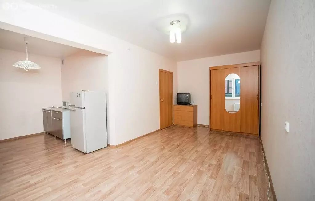 1-комнатная квартира: посёлок Западный, микрорайон Вишнёвая Горка, ... - Фото 1