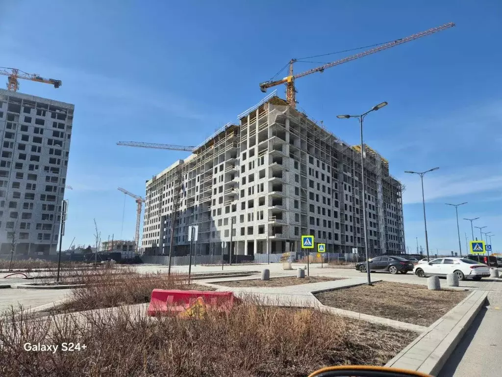 3-к кв. Свердловская область, Екатеринбург бул. Золотистый, 13 (52.56 ... - Фото 0