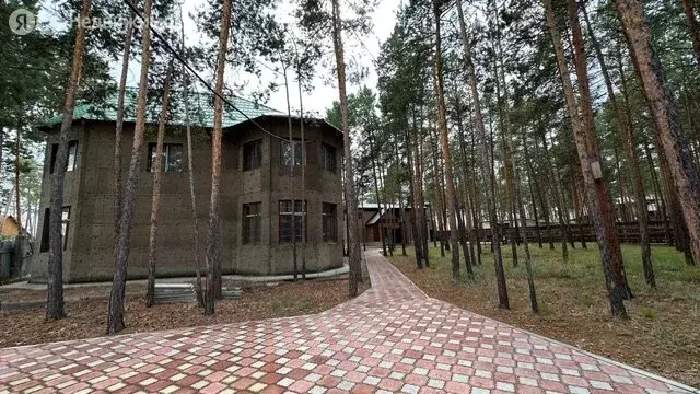 Дом в Якутск, улица Билибина, 25 (275 м) - Фото 1