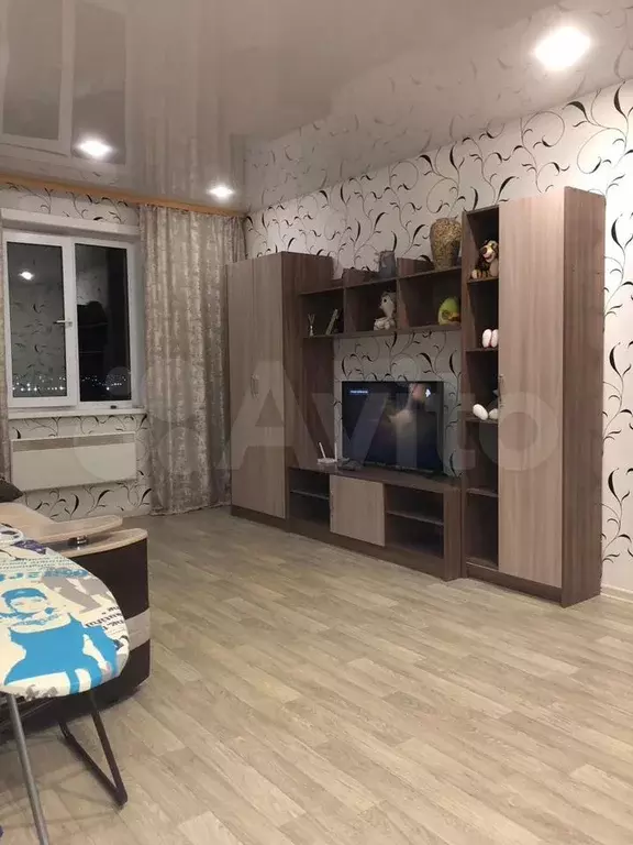 1-к. квартира, 39 м, 3/3 эт. - Фото 0