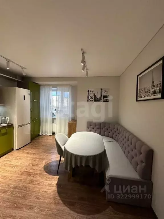 1-к кв. Ямало-Ненецкий АО, Новый Уренгой Таежная ул., 19Г (63.0 м) - Фото 1