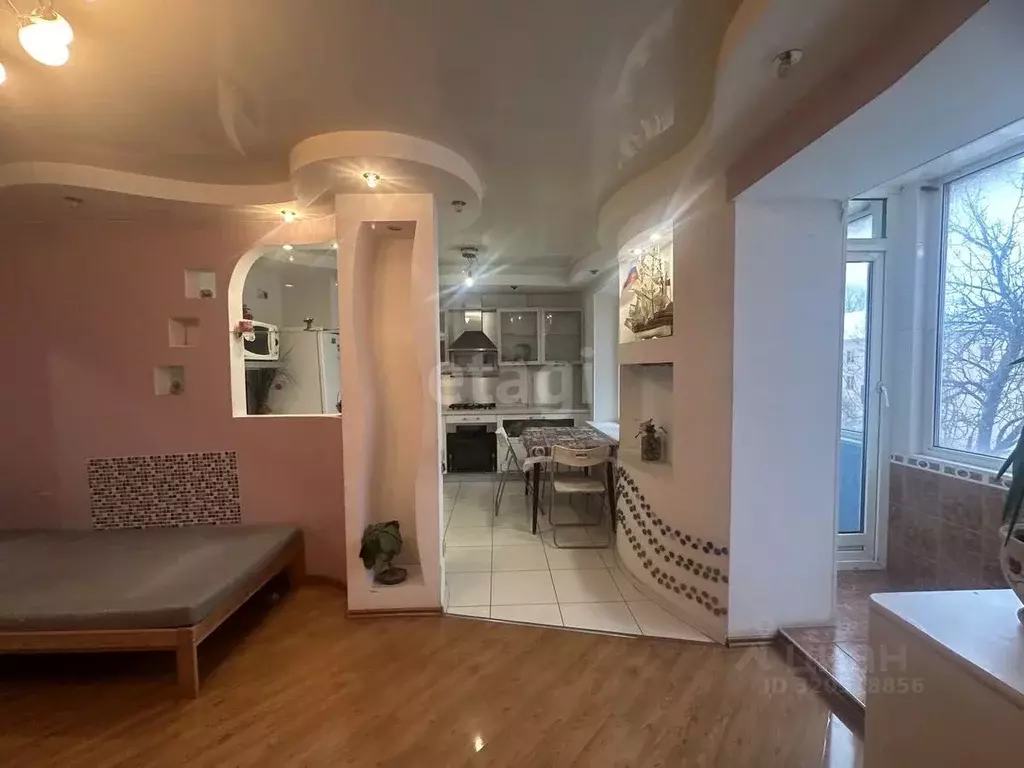 3-к кв. Ленинградская область, Волхов ул. Коммунаров, 17 (61.3 м) - Фото 1