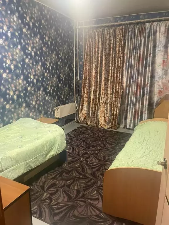 3-к. квартира, 70 м, 4/9 эт. - Фото 1