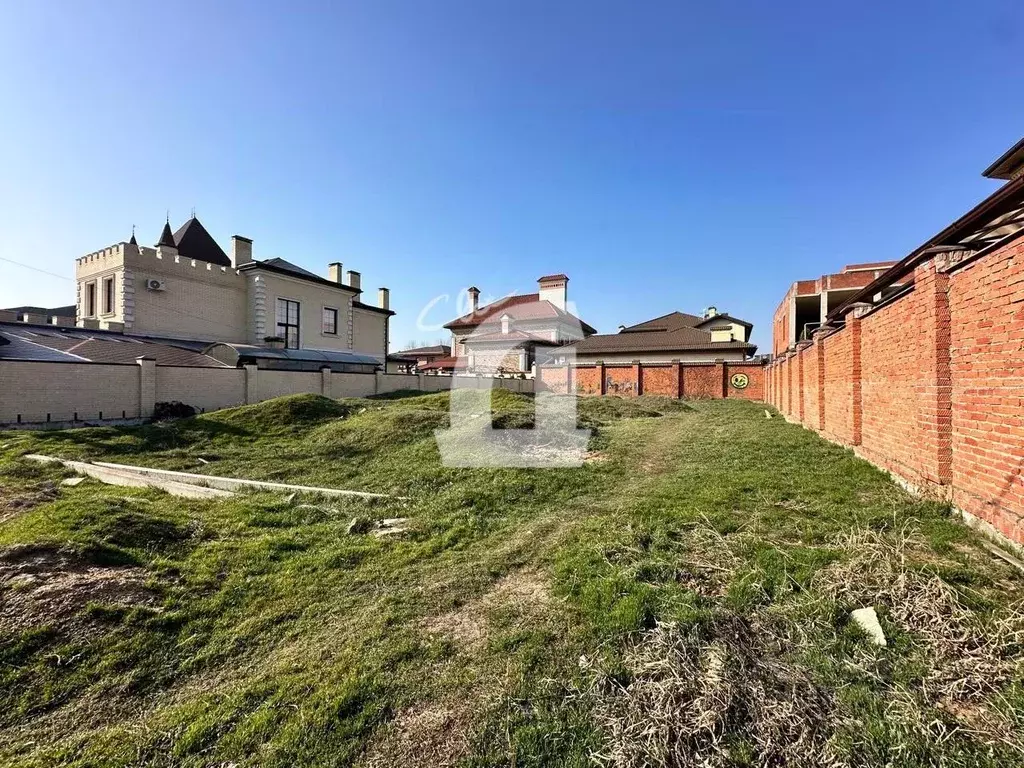 Участок в Краснодарский край, Краснодар Фестивальный мкр, ул. Сергея ... - Фото 0