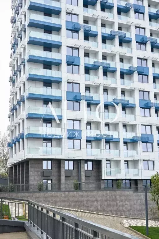 2-к кв. Краснодарский край, Сочи Бытха мкр, ул. Ясногорская, 16/2к4 ... - Фото 1