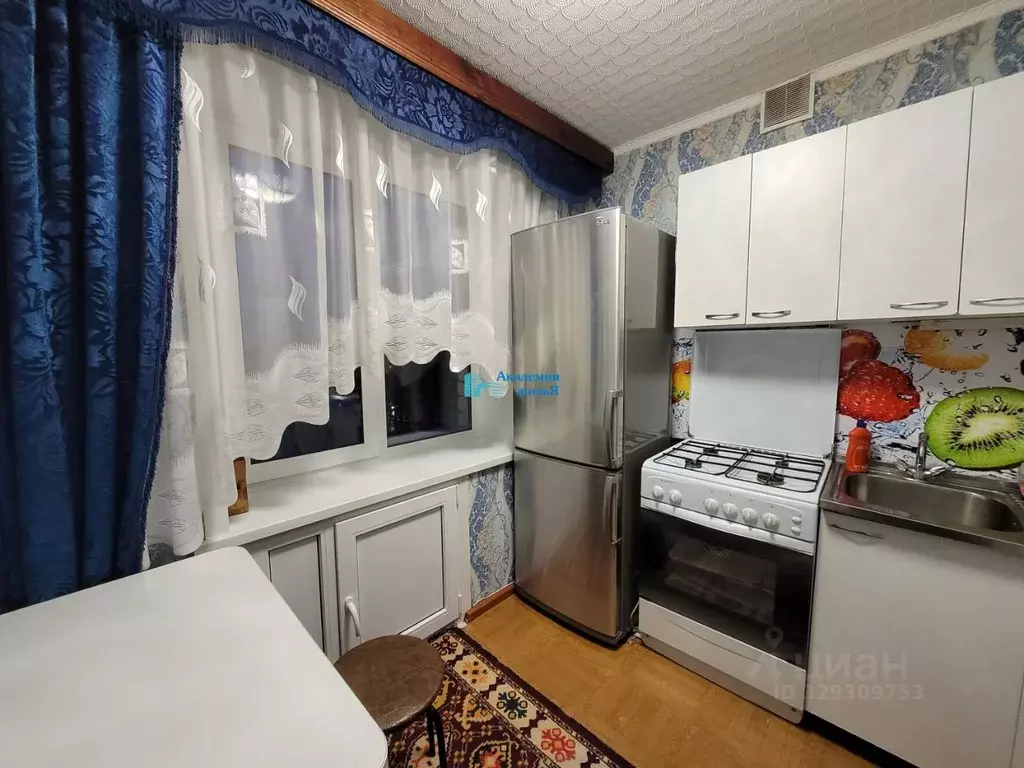 2-к кв. Саратовская область, Балаково Красноармейская ул., 21 (45.0 м) - Фото 1