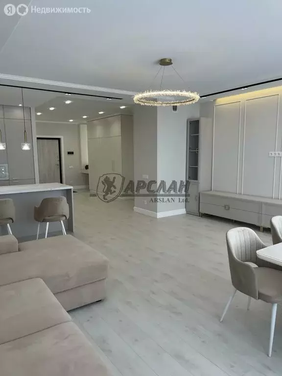 2-комнатная квартира: Казань, Щербаковский переулок, 7 (88 м) - Фото 1