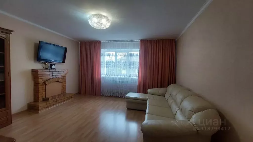 Коттедж в Алтайский край, Рубцовск Троицкая ул., 8 (202 м) - Фото 1
