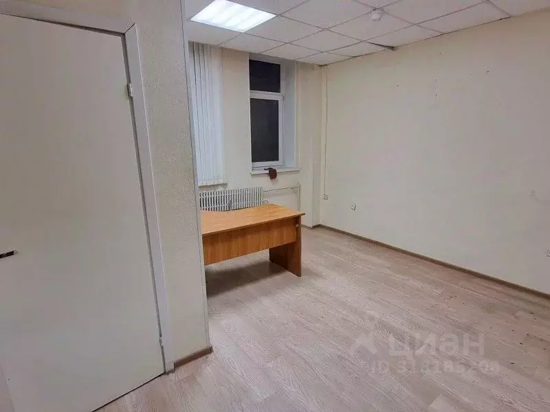 Офис в Санкт-Петербург пл. Конституции, 2 (40 м) - Фото 1
