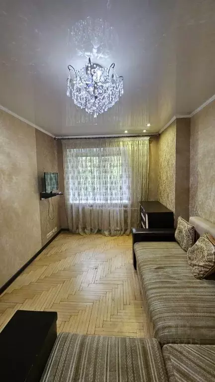1-к кв. Ставропольский край, Кисловодск ул. Островского (30.0 м) - Фото 0