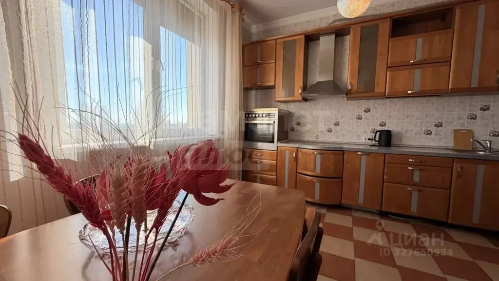 2-к кв. Оренбургская область, Оренбург ул. Маршала Жукова, 3 (85.3 м) - Фото 1