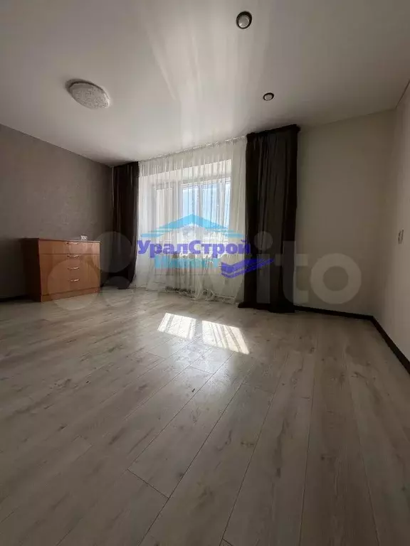 1-к. квартира, 34 м, 4/5 эт. - Фото 0