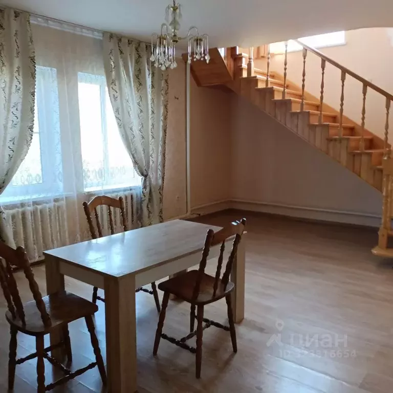 Дом в Краснодарский край, Горячий Ключ Цветочная ул., 44 (130 м) - Фото 1