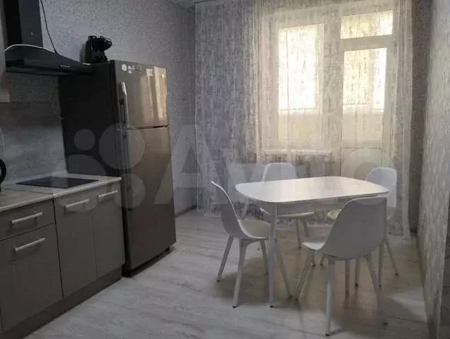 1-к. квартира, 39 м, 4/16 эт. - Фото 0