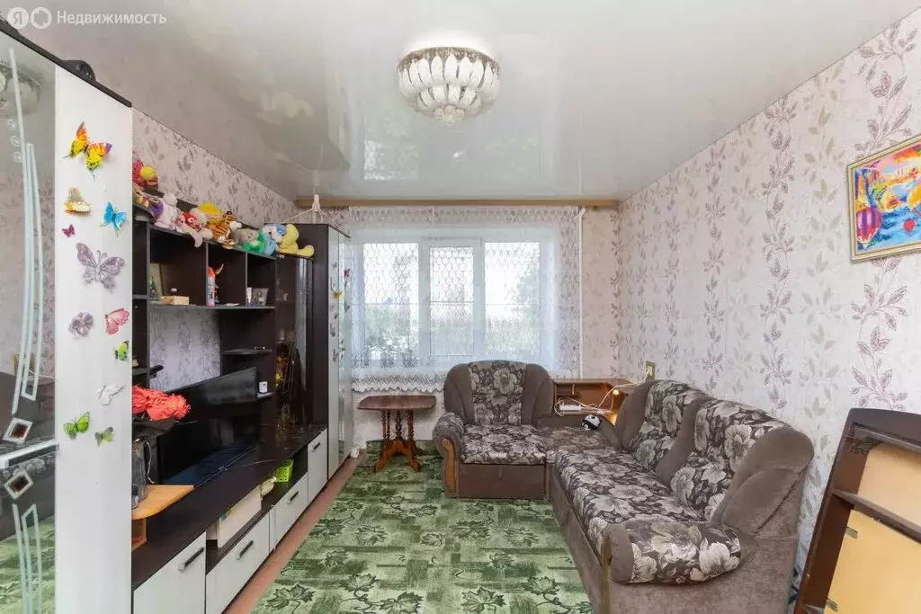 3-комнатная квартира: Ишим, улица Республики, 10В (67.1 м) - Фото 0