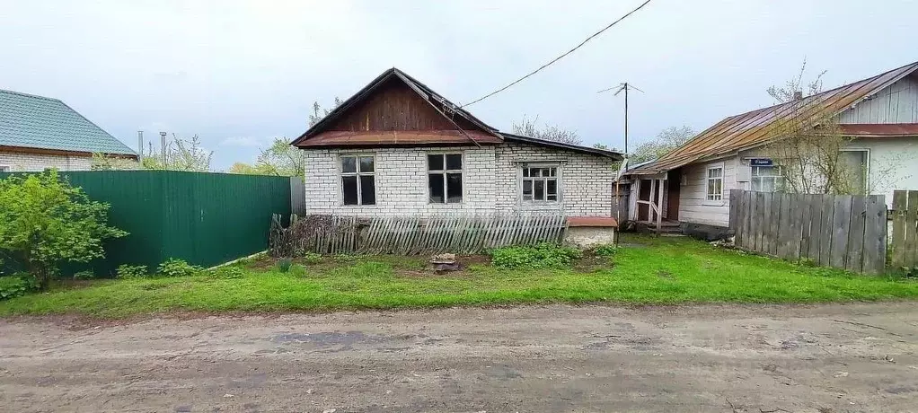 Дом в Владимирская область, Меленковский муниципальный округ, с. Ляхи ... - Фото 0