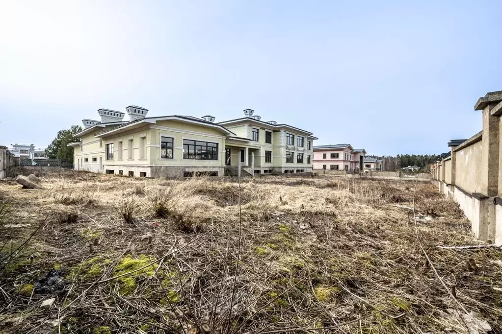 Участок в Московская область, Одинцовский городской округ, 8-й мкр ул. ... - Фото 1