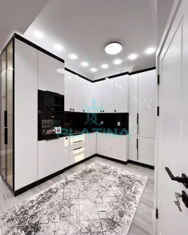 3-к кв. Татарстан, Казань ул. Сибгата Хакима, 62 (100.0 м) - Фото 1