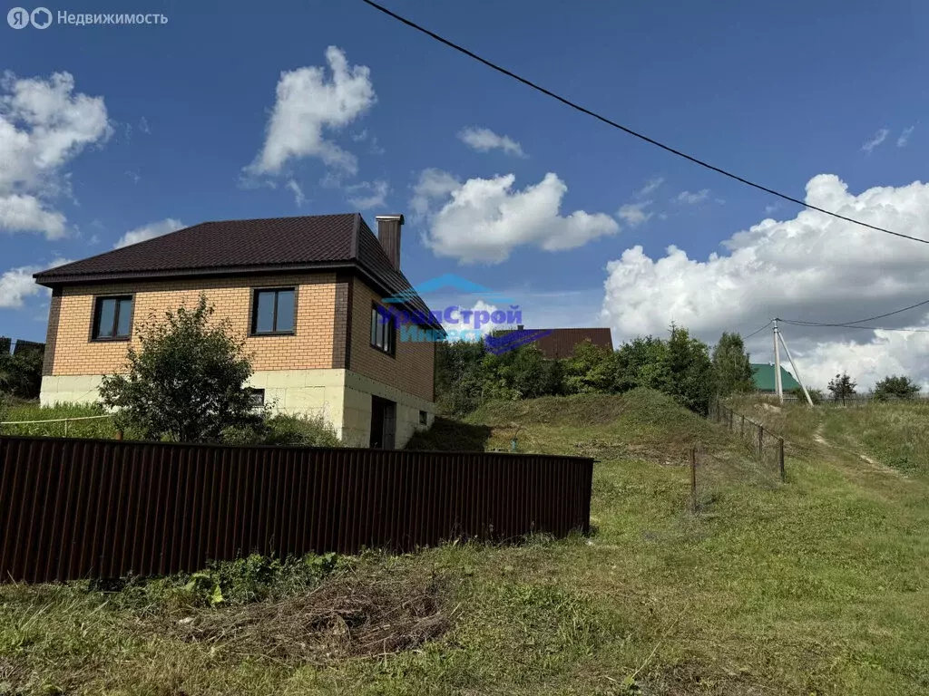 3-комнатная квартира: Октябрьский, Мирная улица, 26 (169.8 м) - Фото 2